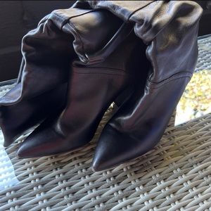 High heel leather boots